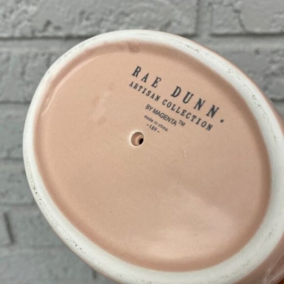 Rae Dunn ‘Hello Pretty’ Pink Ceramic Jewelry Stand - Picture 7 of 7